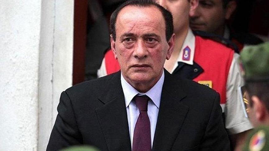 Alaattin akc Kimdir?