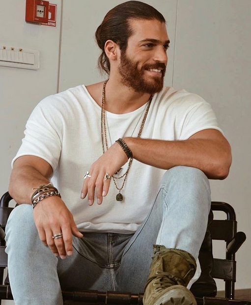 Can Yaman Kimdir?