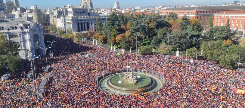 spanya'da Byk Protesto 